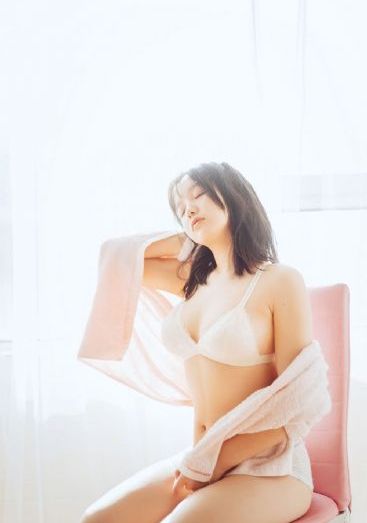 亚洲中文第一av_免费在线观看
