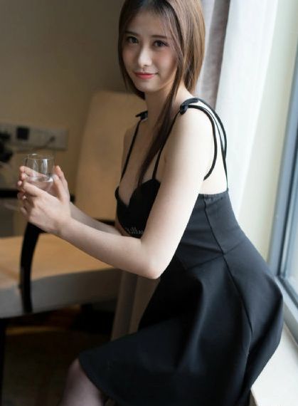 国产大学生呻吟对白精彩在线_剧情片手机在线看
