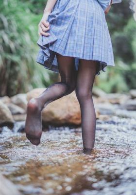 在线观看av美女网站_高清免费观看