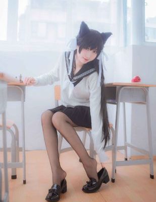 日本久久高清夜观欧美_1080P在线观看高清