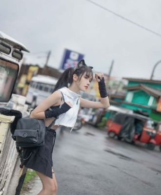 国产精品久久久久久精品爆乳草地_BD韩语电影在线观看
